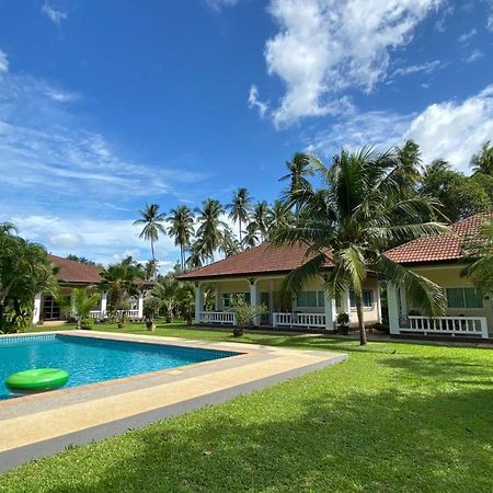 Palm Gardens Resort, Bang Saphan Extérieur photo